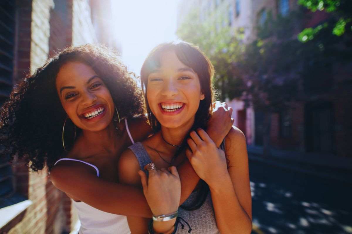 Ragazze sorridenti