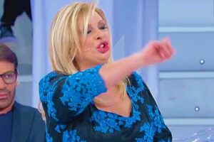 Tina Cipollari, storica opinionista di Uomini e Donne.